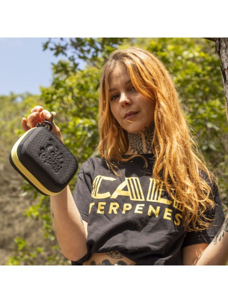 OZ.ETA × Cali Terpenes – Geruchsdichte Aufbewahrungstasche
